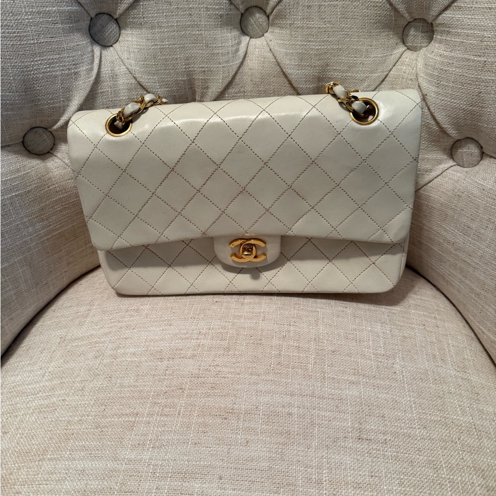 Chanel Double flap eggshell lambskin small classic